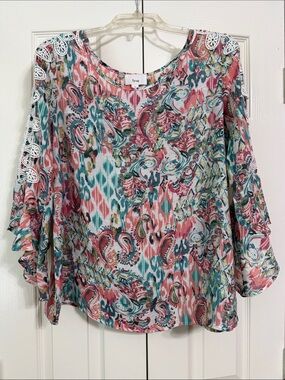 FYVE Blouse Size Large Floral Paisley Crochet-Sleeve in Coral & Teal